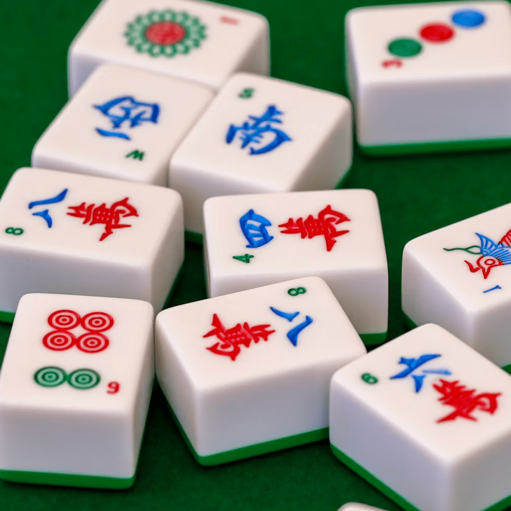 Mahjong tile